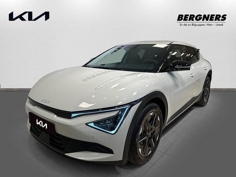Grå Ny 2025 Kia EV6 SUV | 630 400 kr (Lite dyr) - Bild 1/4