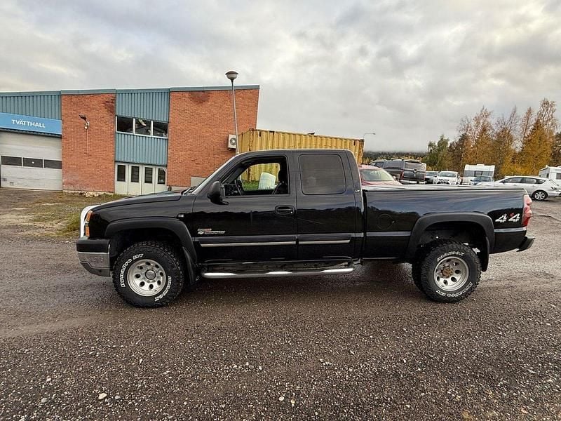 Svart Begagnad 2004 Chevrolet Silverado Van | 249 900 kr - Bild 1/4