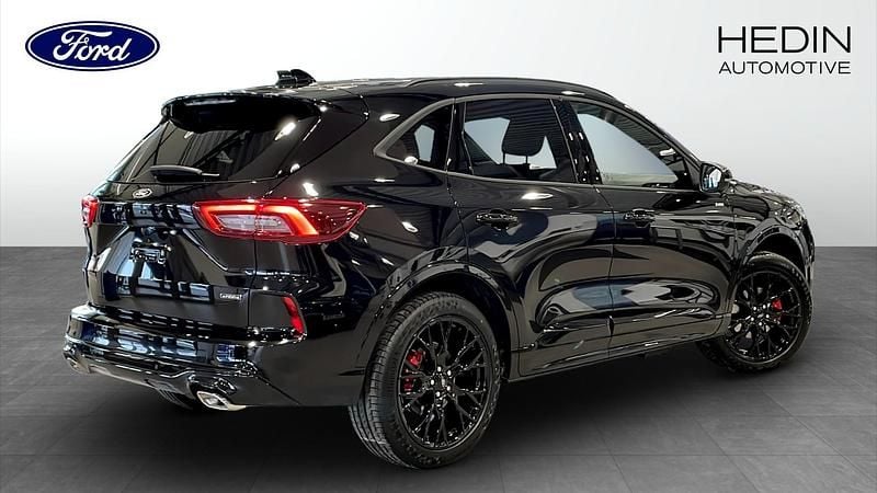 Ny Ford Kuga 243 HK (178 kW) 2026 Svart SUV