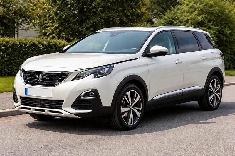 Begagnad Peugeot 5008 131 HK (96 kW) 2019 Pärlvit