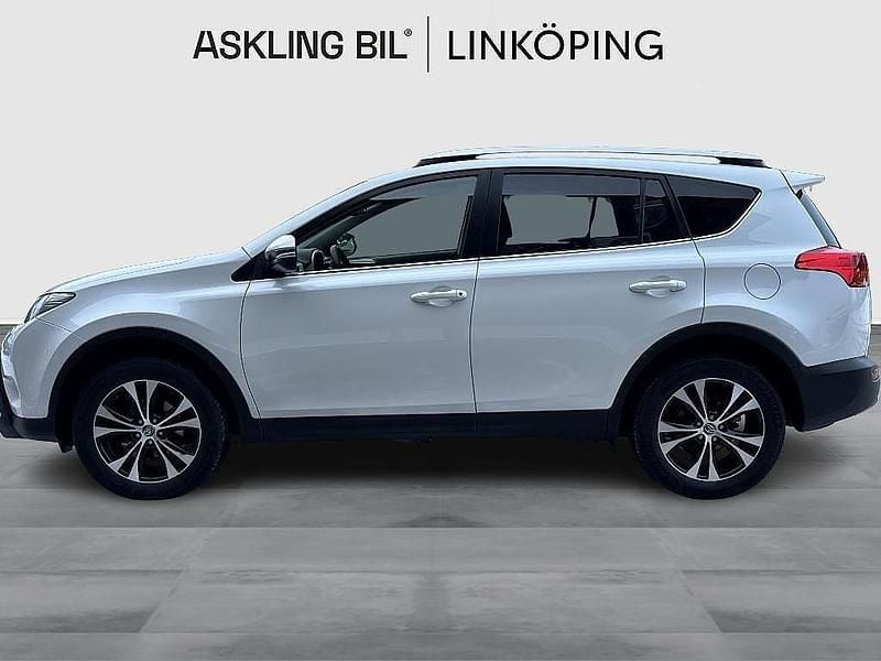 Begagnad Toyota RAV4 Edition 152 HK (111 kW) 2015 Vit SUV