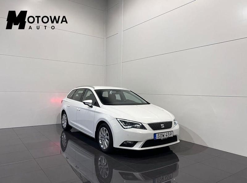 Begagnad Seat Leon ST Ecomotive 110 HK (80 kW) 2016 Vit Kombi