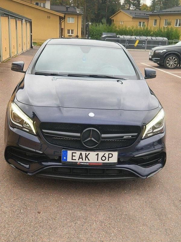 Röd Begagnad 2017 Mercedes CLA45 AMG AMG Sportkupé | 330 000 kr (Superpris) - Bild 1/4