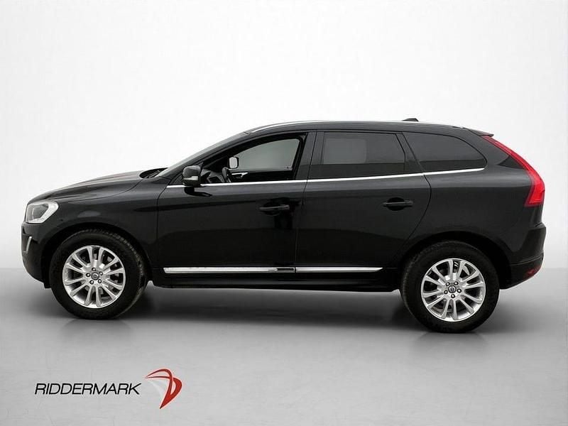 Begagnad Volvo XC60 Summum 181 HK (133 kW) 2014 Svart SUV