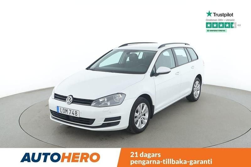Vit Begagnad 2014 VW Golf VII Kombi | 93 000 kr (Marknadspris) - Bild 1/4