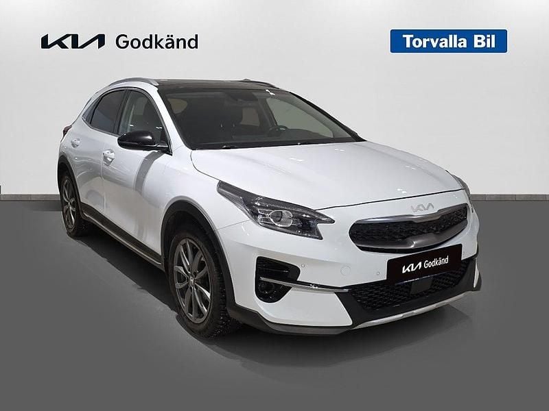 Begagnad Kia XCeed Advance 141 HK (103 kW) 2022 Vit SUV