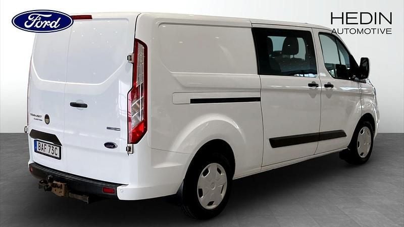 Begagnad Ford Transit Custom 170 HK (125 kW) 2021
