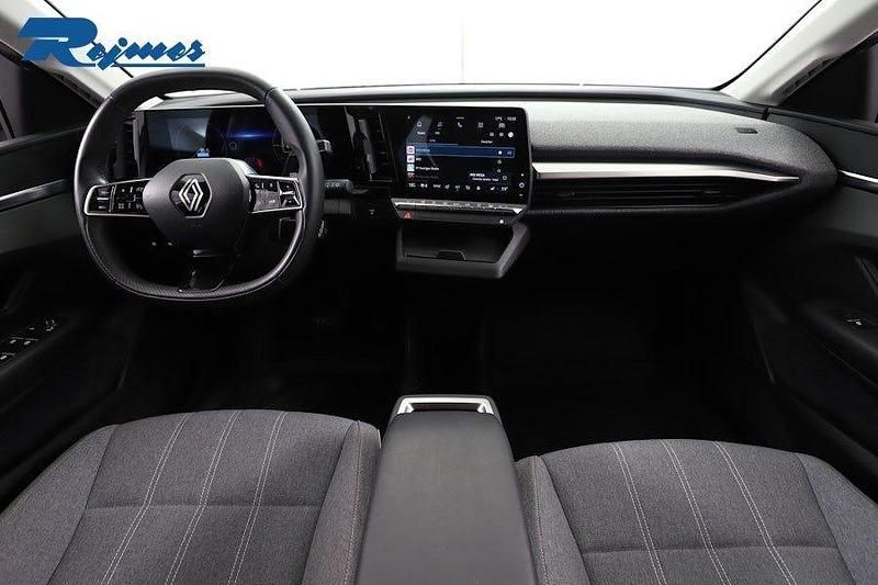 Begagnad Renault Mégane IV Equilibre 96 kW (131 HK) 2023 Vit