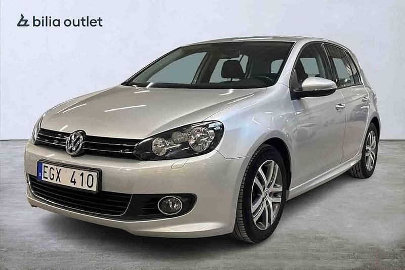 Silver Begagnad 2012 VW Golf VII Halvkombi | 109 900 kr (Marknadspris) - Bild 1/1