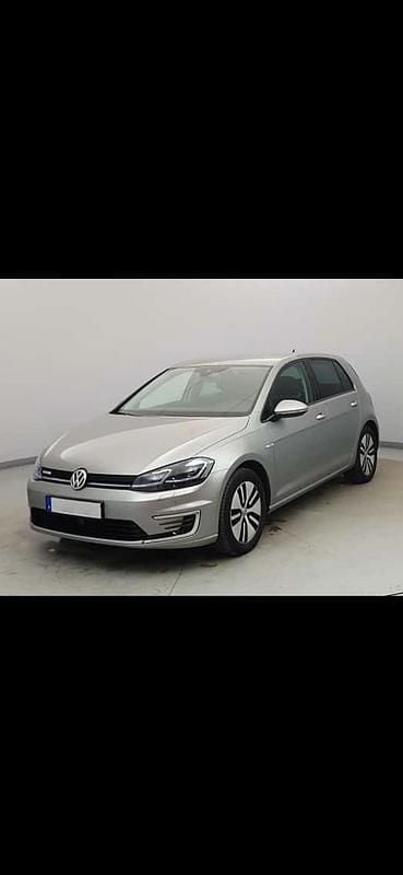 Begagnad VW e-Golf 100 kW (136 HK) 2019 Halvkombi