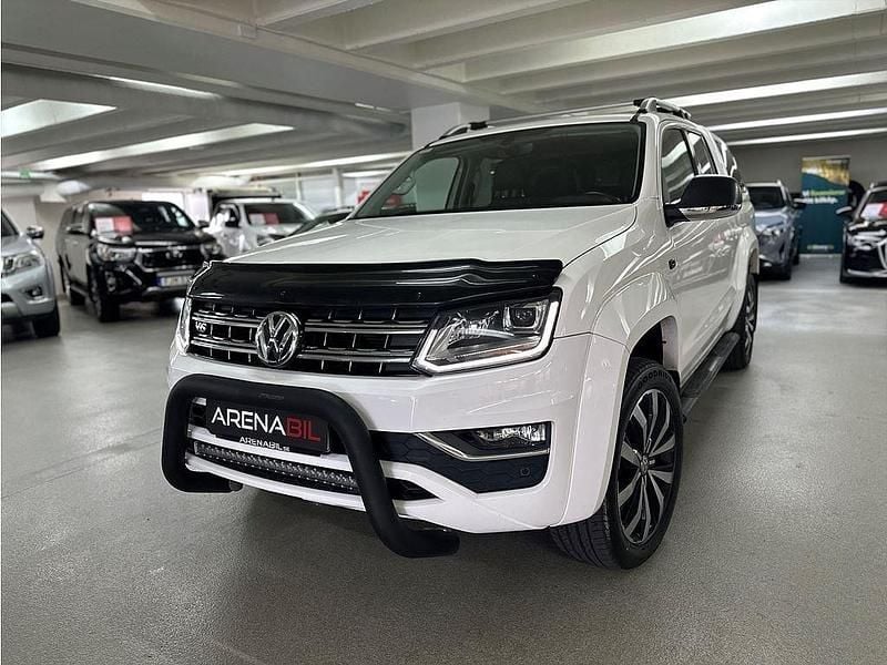 Vit Begagnad 2018 VW Amarok Aventura Pickup | 389 900 kr (Marknadspris) - Bild 1/4