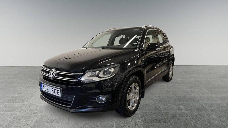 Svart Begagnad 2011 VW Tiguan SUV | 79 900 kr (Marknadspris) - Bild 1/4