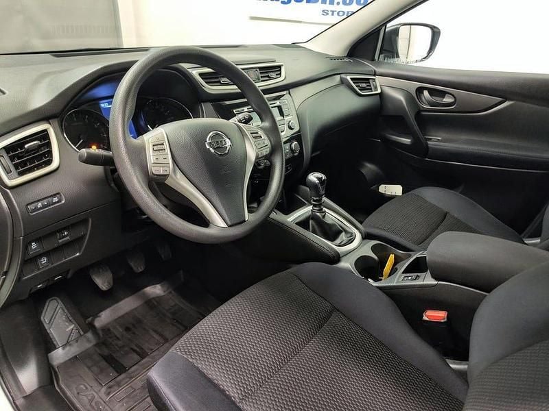 Begagnad Nissan Qashqai 116 HK (85 kW) 2014 Vit SUV
