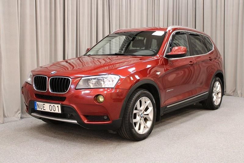 Röd Begagnad 2011 BMW X3 SUV | 99 800 kr (Marknadspris) - Bild 1/4