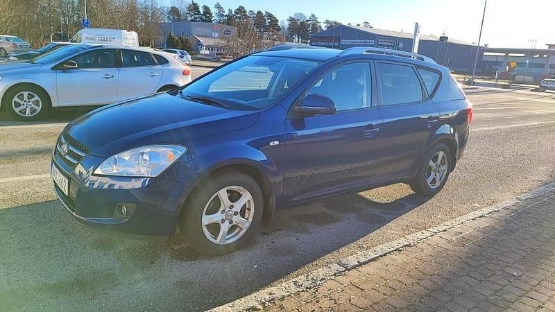 Begagnad Kia Ceed Sportswagon 125 HK (91 kW) 2008 Kombi