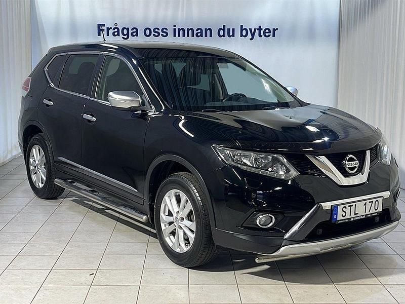 Svart Begagnad 2014 Nissan X-Trail SUV | 139 900 kr (Lite dyr) - Bild 1/4