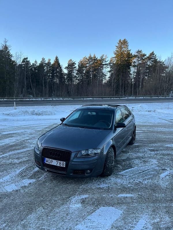 Begagnad Audi A3 150 HK (110 kW) 2005 Grå metallic Halvkombi