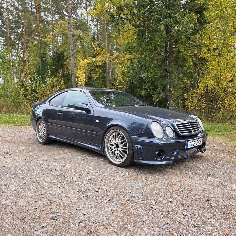 Begagnad 1999 Mercedes CLK200 Sportkupé | 19 000 kr - Bild 1/4