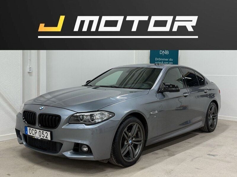 Grå Begagnad 2014 BMW 535 M Sport Sedan | 239 900 kr (Dyr) - Bild 1/4