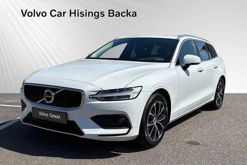 Vit Begagnad 2020 Volvo V60 Momentum Kombi | 289 900 kr (Marknadspris) - Bild 1/3