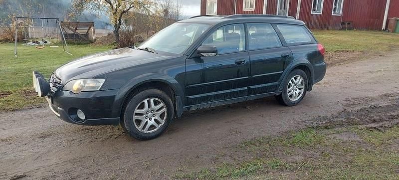 Begagnad 2004 Subaru Outback Kombi | 21 000 kr (Marknadspris) - Bild 1/4