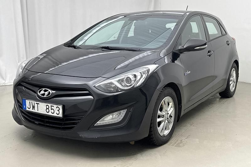 Svart Begagnad 2014 Hyundai i30 | 54 600 kr (Marknadspris) - Bild 1/4