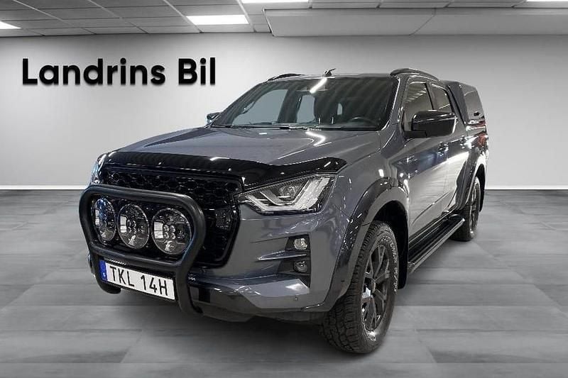 Grå Begagnad 2024 Isuzu D-Max Pickup | 693 750 kr (Dyr) - Bild 1/4