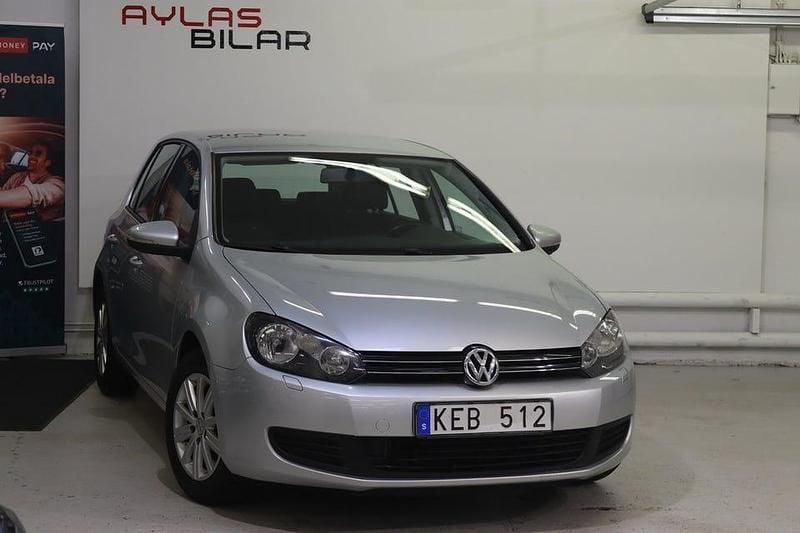 Begagnad VW Golf VI 122 HK (89 kW) 2010 Silver Halvkombi