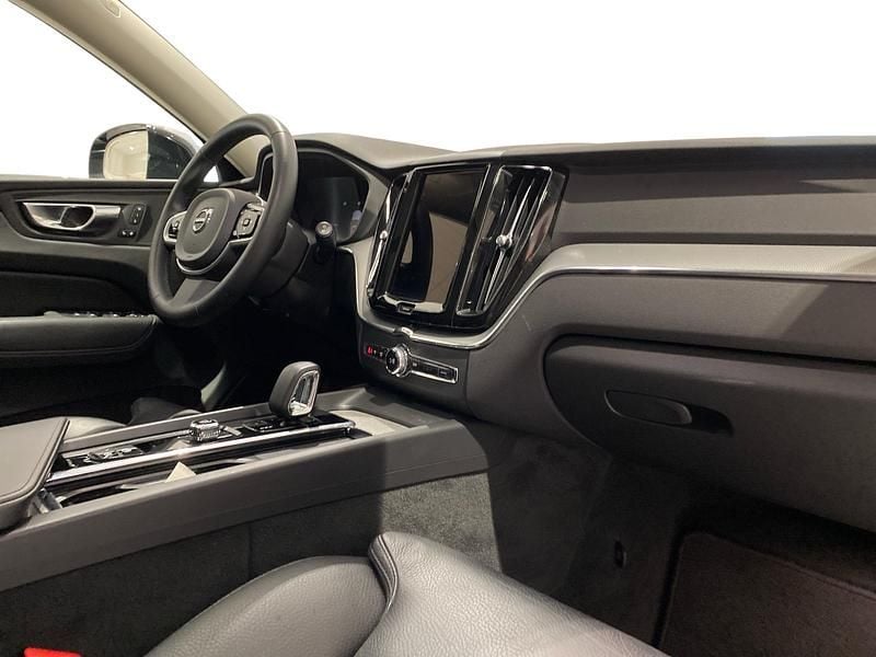 Begagnad Volvo XC60 2023 Svart SUV
