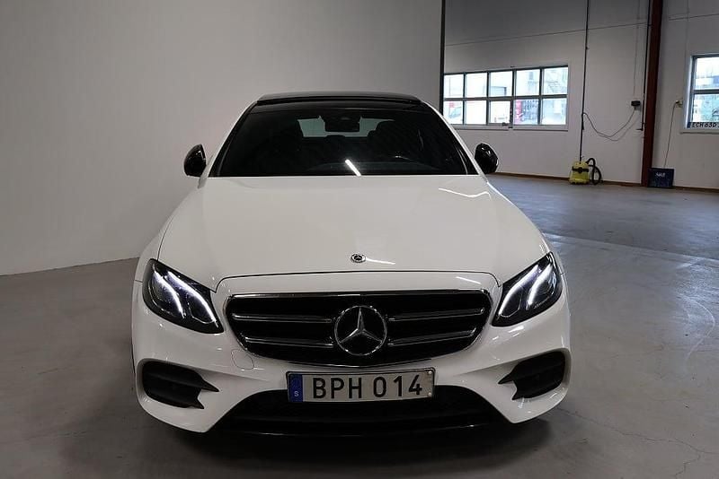 Begagnad Mercedes E200 AMG 150 HK (110 kW) 2018 Vit Sedan