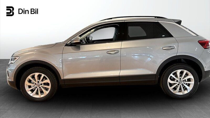 Silver Ny 2024 VW T-Roc Edition SUV | 319 900 kr (Bra pris) - Bild 1/4