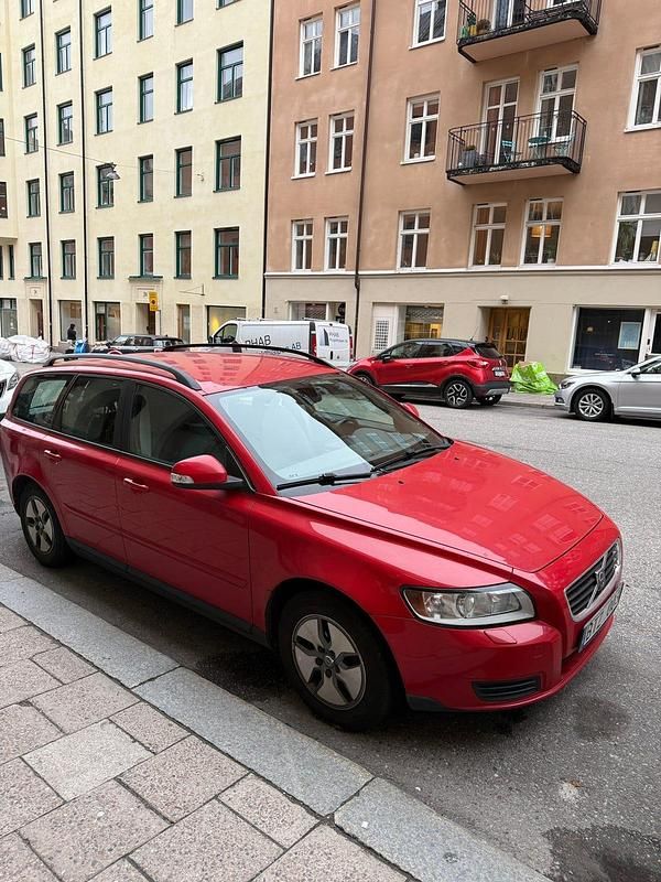 Begagnad 2010 Volvo V50 Kombi | 22 500 kr (Superpris) - Bild 1/2
