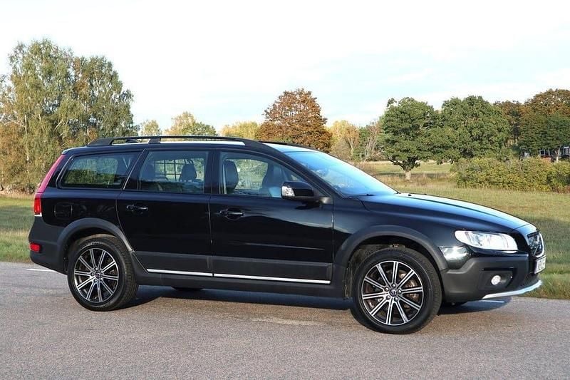 Begagnad Volvo XC70 Dynamic 181 HK (133 kW) 2016 Svart Kombi