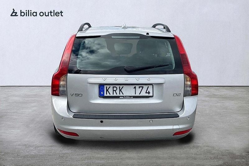 Begagnad Volvo V50 2011 Grå Kombi