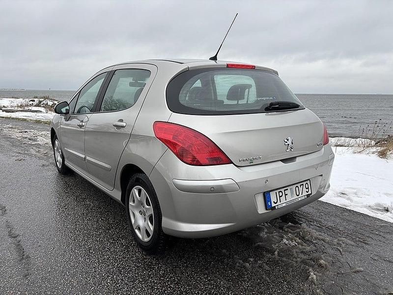 Begagnad Peugeot 308 109 HK (80 kW) 2009 Grå Halvkombi