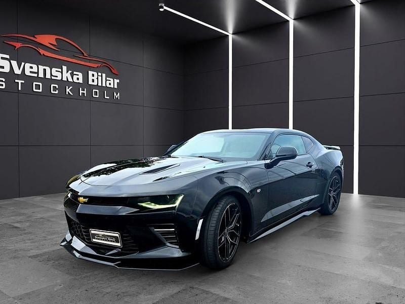 Svart Begagnad 2017 Chevrolet Camaro SS Sportkupé | 439 900 kr - Bild 1/4