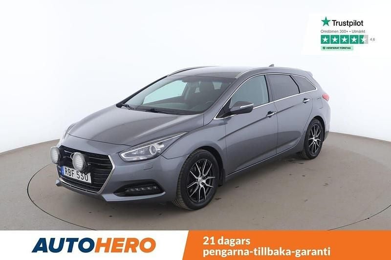 Silver Begagnad 2016 Hyundai i40 Kombi | 116 000 kr (Bra pris) - Bild 1/4
