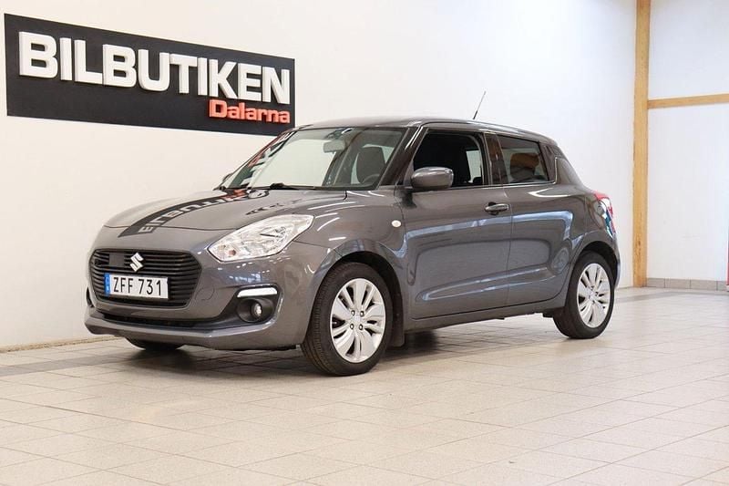 Grå Begagnad 2018 Suzuki Swift Halvkombi | 119 500 kr (Marknadspris) - Bild 1/4