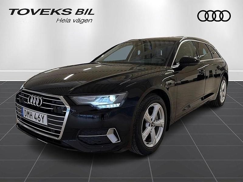 Brilliantsvart Begagnad 2022 Audi A6 Sport Kombi | 375 900 kr (Marknadspris) - Bild 1/4