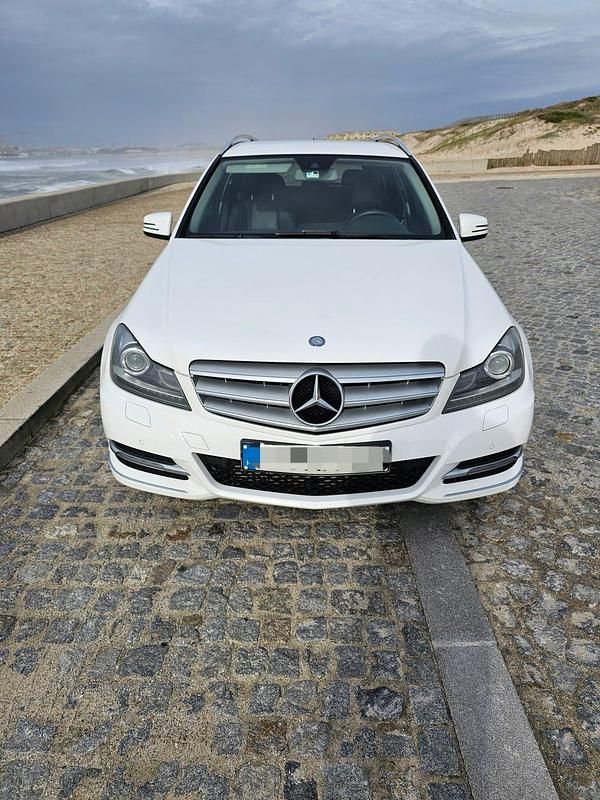 Begagnad Mercedes C250 204 HK (150 kW) 2013