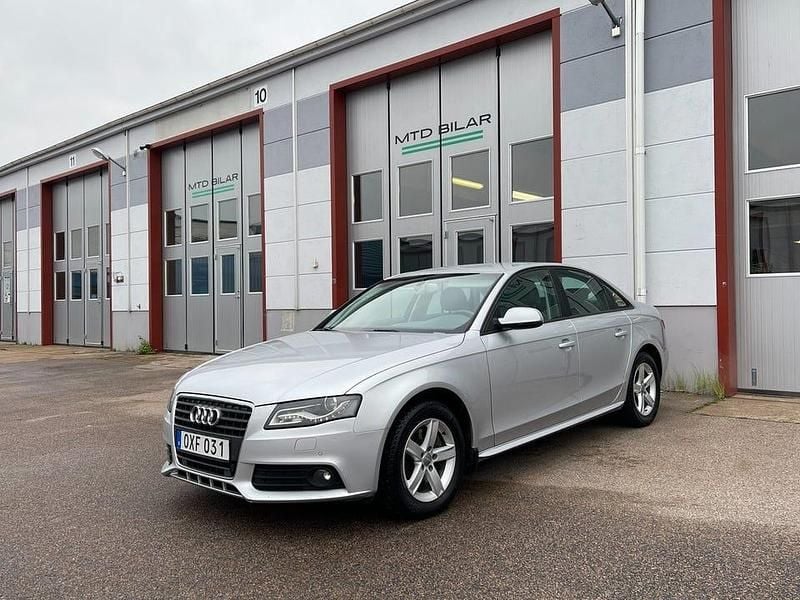 Begagnad Audi A4 211 HK (155 kW) 2010 Silver Sedan