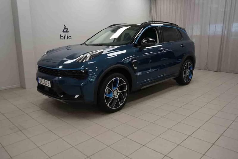 Blå Begagnad 2021 Lynk & Co 01 SUV | 279 900 kr (Marknadspris) - Bild 1/1