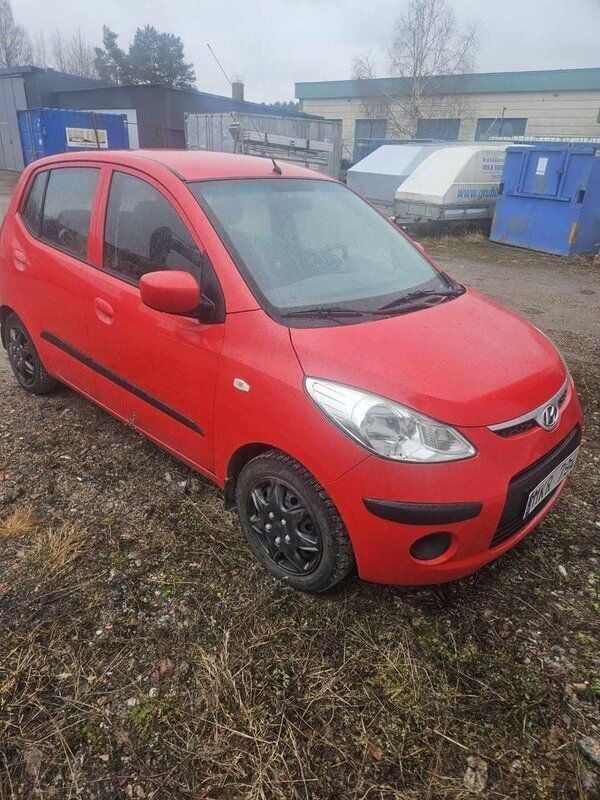 Röd Begagnad 2008 Hyundai i10 Halvkombi | 22 000 kr (Bra pris) - Bild 1/3