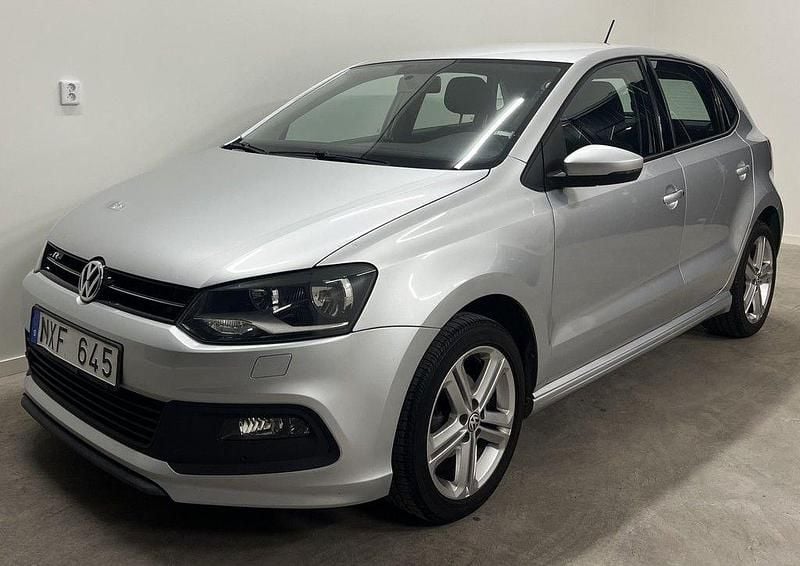 Silver Begagnad 2014 VW Polo R-line Halvkombi | 84 900 kr (Bra pris) - Bild 1/4