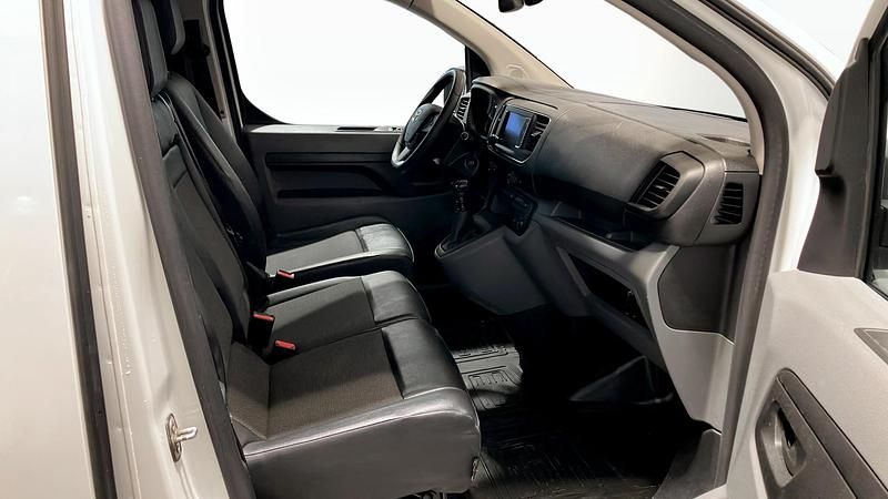 Begagnad Toyota Proace 116 HK (85 kW) 2019 Minibuss