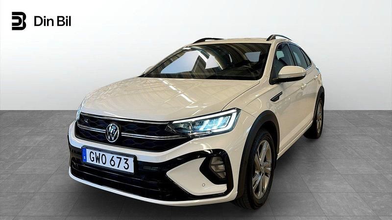 Vit Begagnad 2022 VW Taigo R-line SUV | 249 900 kr (Marknadspris) - Bild 1/4