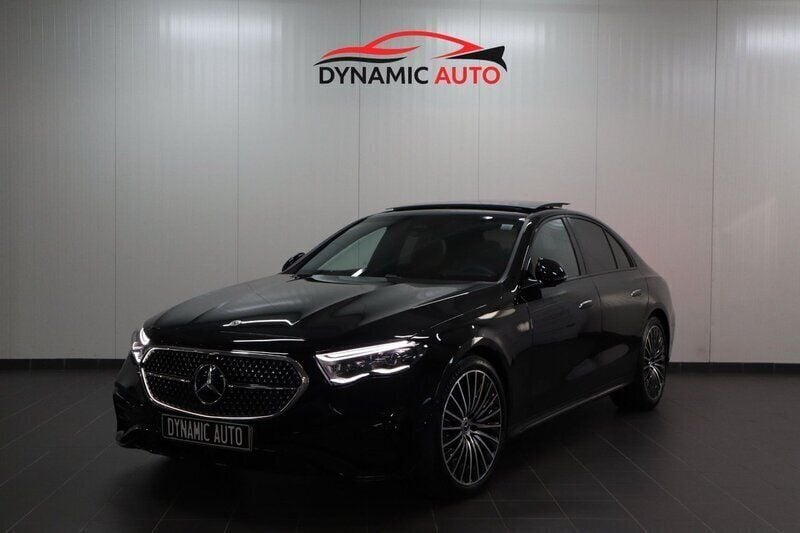 Svart Ny 2024 Mercedes E200 AMG Sedan | 799 900 kr - Bild 1/4