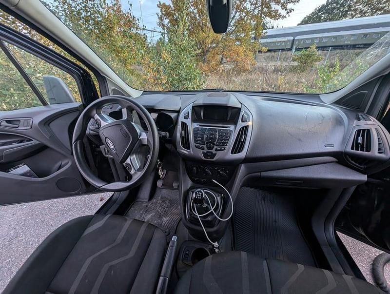 Begagnad Ford Transit Connect 100 HK (73 kW) 2016 Minibuss