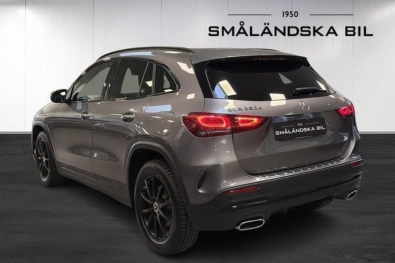 Begagnad Mercedes GLA250 AMG 218 HK (160 kW) 2022 Grå SUV