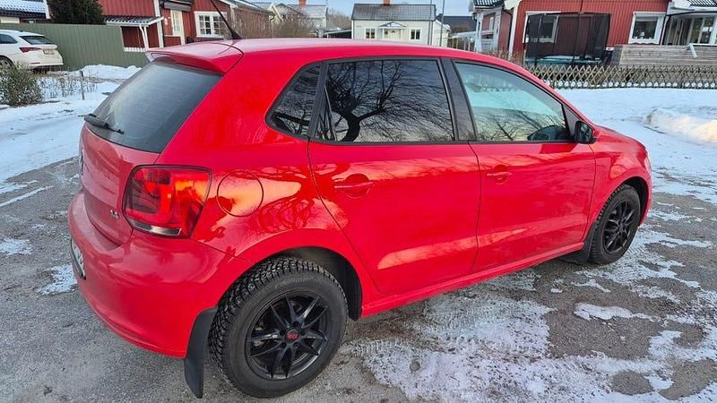 Begagnad VW Polo 86 HK (63 kW) 2010 Halvkombi
